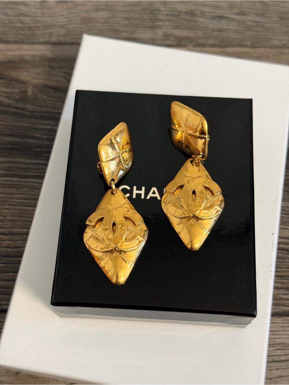 CHANEL Vintage Gold Quilted CC Dangle Clip On Earrings